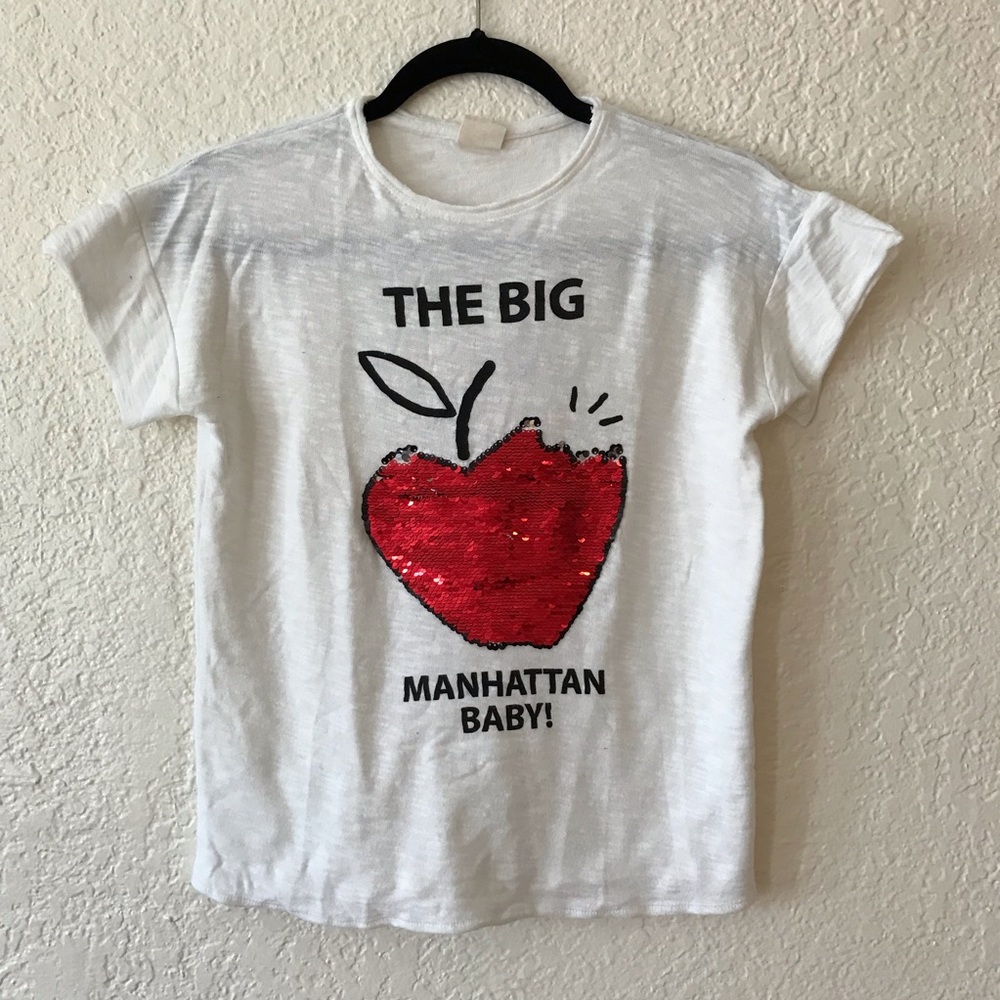 Cute Zara girl T-shirt size 13/14. Apple sequin